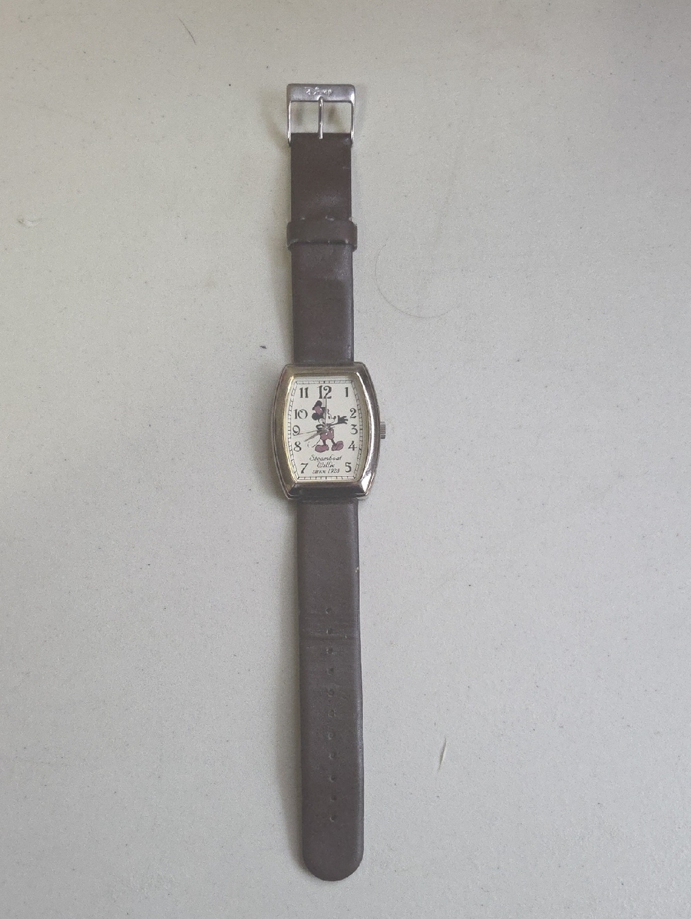 Disney Brown Leather Strap Mickey Mouse Wristwatch